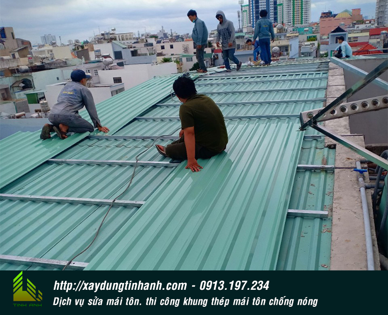 Dịch vụ sửa mái tôn tại hà Nội - xây dựng Tịnh Anh