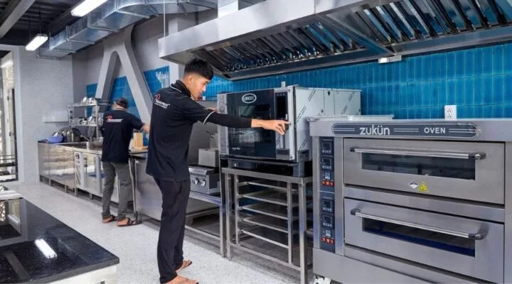 Thi công khu bếp nhà hàng - Thiết kế bếp nhà hàng chất lượng