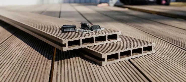 Phụ kiện và vật tư liên kết